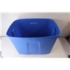 Image 2 : * (2) Storage Boxes - Rubbermaid Roughneck With Lid, Tuffstore