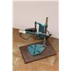 Image 1 : *Black & Decker Drill Stand - Works
