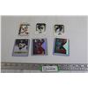 Image 1 : (5) Hockey Cards includes HOF Gretzky, Selanne, Hasek, Roy,Federov, plus Looney Toons Card Pack - Se