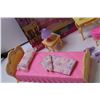 Image 2 : Barbie Bedroom Play Set
