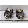 Image 1 : (4) Oxygen Regulator Valves