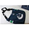 Image 4 : Ladies Vancouver Canucks Purse - Cloth Carry Bag - Store Bag