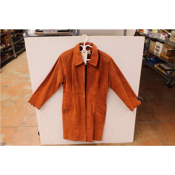 *Ladies Long Suede Jacket (fits like size lg)