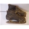 Image 2 : Vintage Pair of Skates