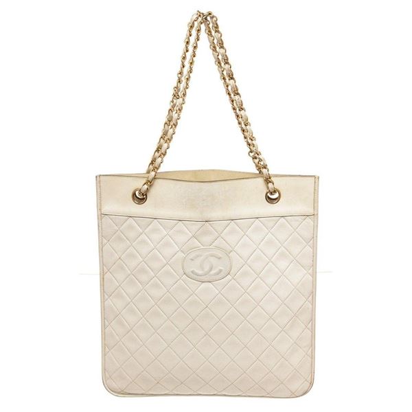 Chanel White Vintage CC Flat Chain Shoulder Bag
