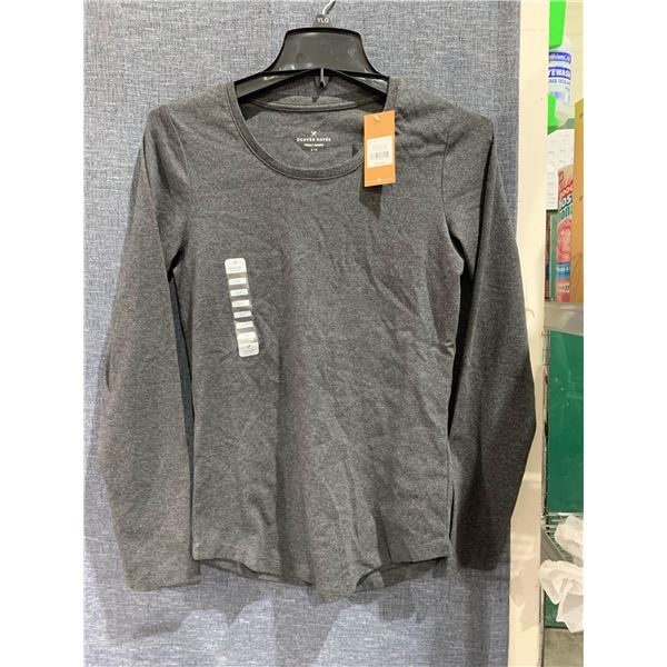 Denver Hayes Fitted Longsleeve (S)