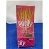 Image 3 : Pocky Strawberry Biscuits (5 x 30g)