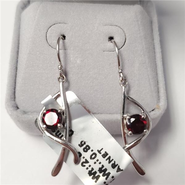 $120 Silver Garnet(0.85ct) Earrings