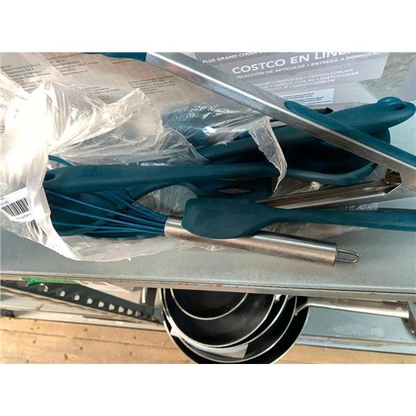 Assorted Lot of Silicon Kitchen Utensils