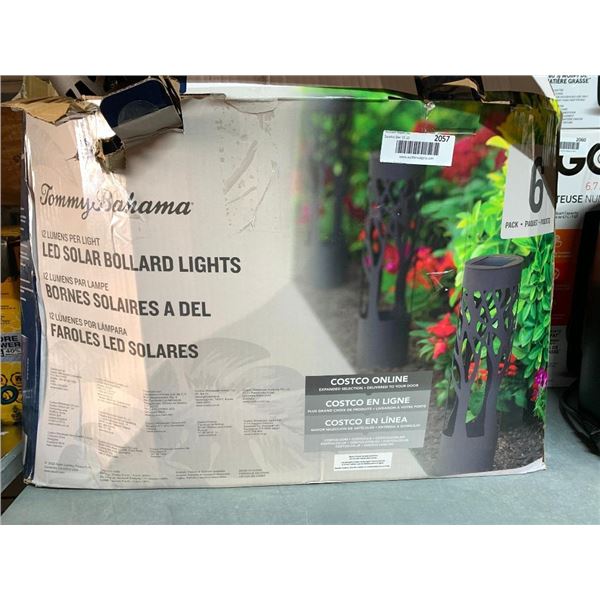 Tommy Bahama LED Solar Bollard Lights