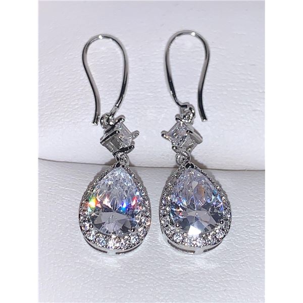 Ladies Pearl Cut 1.5 Carat Solitaires Earring Set