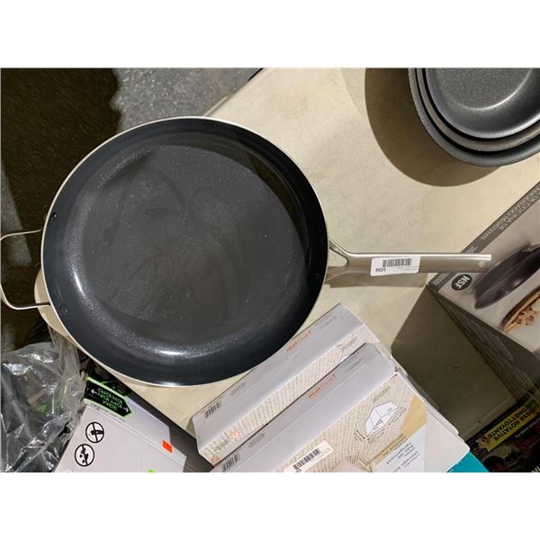 Blue Diamond Fry Pan