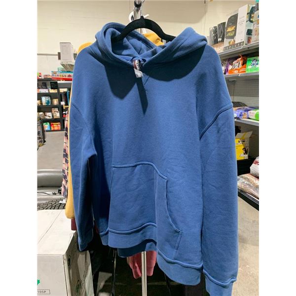 Kirkland Signature Pullover Size XL