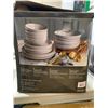 Image 2 : Options 16pc Dinnerware Set