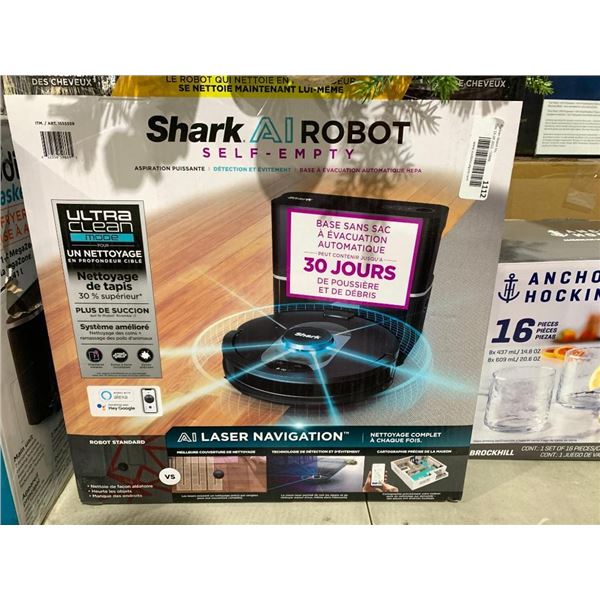 Shark AI Robot self - empty vacuum cleaner