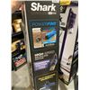 Image 2 : Shark Pet Pro Cordless Stick Vacuum