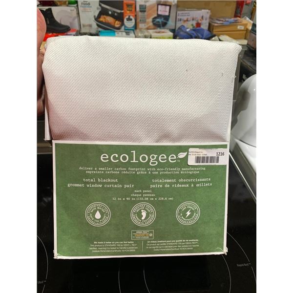 Ecologee total blackout curtain pair, 52"x90" each
