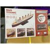 Image 2 : Architect Series RMS Titanic 3D Puzzle