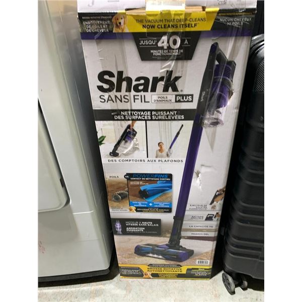 Shark Pet Pro Cordless Stick Vacuum