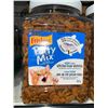 Image 2 : Friskies Party Mix Ocean White Fish Treats 3 x 454g