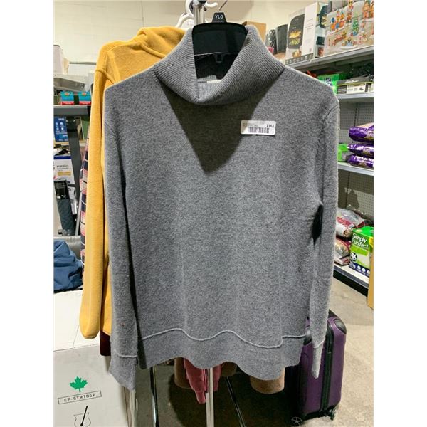 Bleu Gray Knit Sweater Ladies Size Small