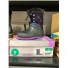 Image 2 : xmtn Children's Winter Boots Size 2