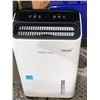 Image 1 : Hogarlabs Model PD11c Portable room Dehumidifier