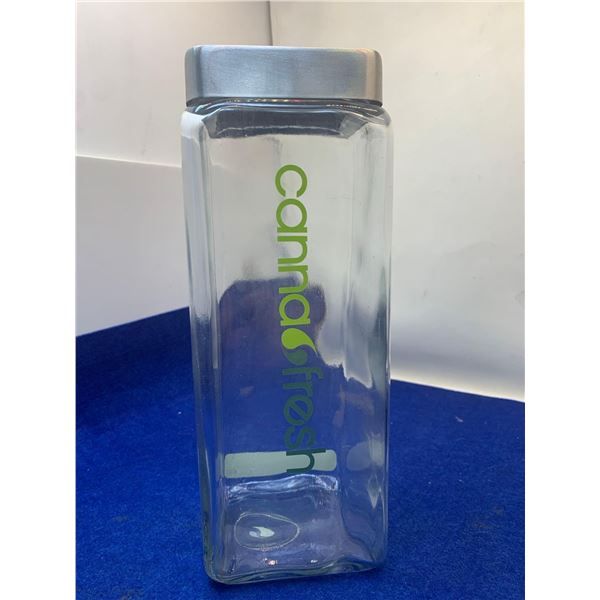 Canna Fresh 2.5 Quart Storage Container Retail $55