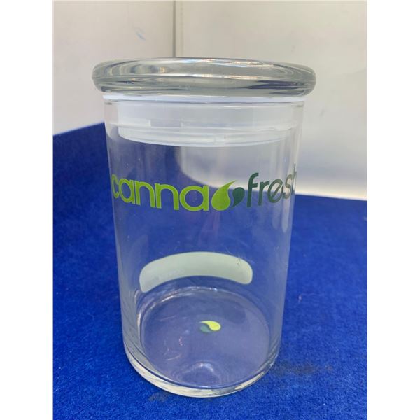 Canna Fresh 32oz Quart Storage Container Retail $35