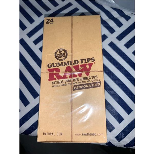 RAW gummed tips 24 pack
