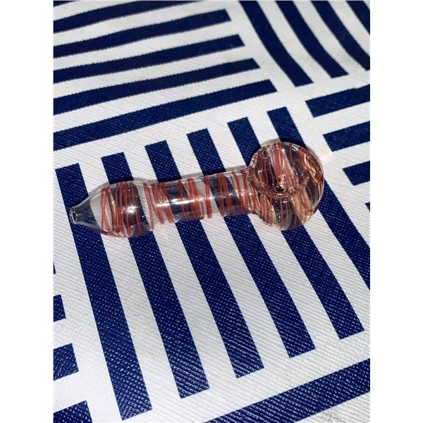 Assorted lot of small glass pipes