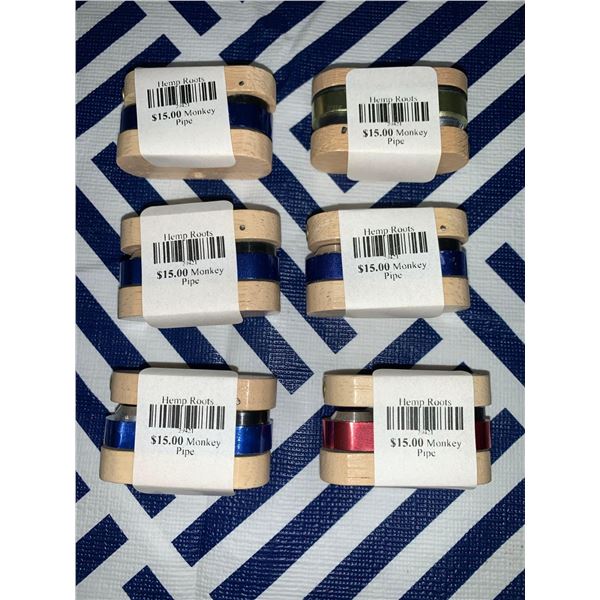 Lot of 6 monkey pipes