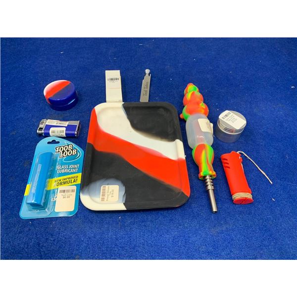 Mixed lot of smoking accessories