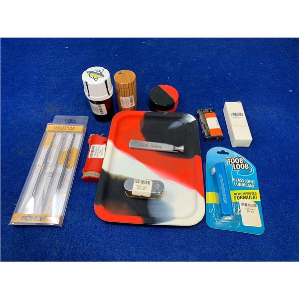 Mixed lot of smoking accessories