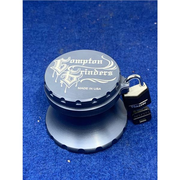 Compton grinders with lock
