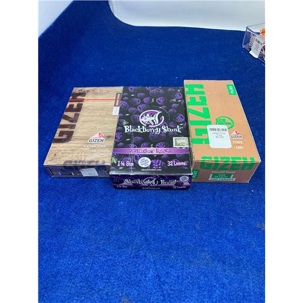 Mixed lot of rolling papers