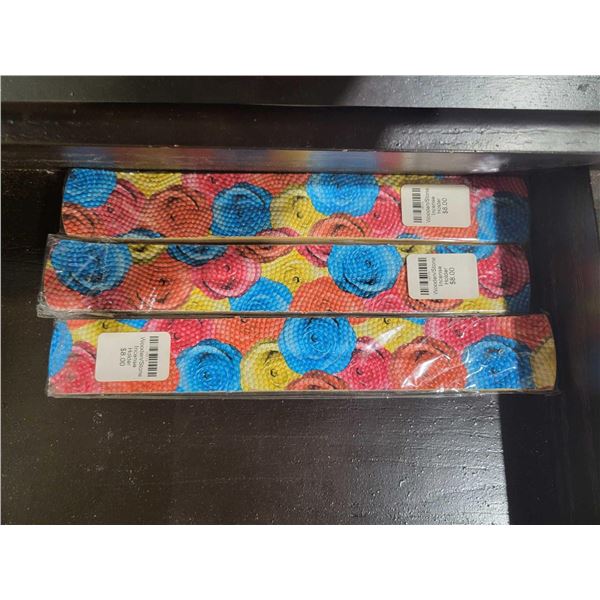 Mixed lot of incense cones and holders