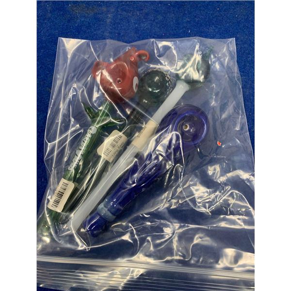 Lot of mixed glass pipes