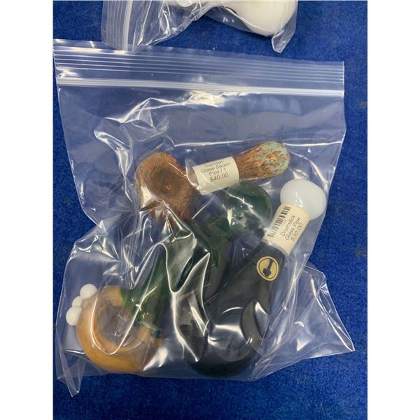 Mixed lot of glass pipes