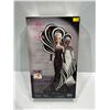 Image 2 : Barbie 45th Anniversary Barbie Doll by Bob Mackie - Collectors Edition in box