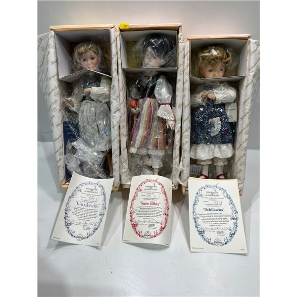 Heroines from the Fairy Tale Forest "Snow White", "Cinderella" and "Goldilocks" New in Box