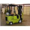 Image 3 : FORKLIFT