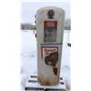 Image 8 : Bennett 646-B 6' Gas Pump Complete in Original Condition 