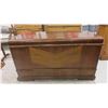 Image 1 : Waterfall Front Style Cedar Chest with Bottom Drawer 23 1/2'' x