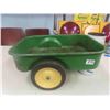 Image 1 : John Deere Metal Pedal Tractor Trailer 20'' x 14 1/2'' x 9'' 