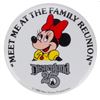 Image 8 : A Disneyland 25th Anniversary Collection.