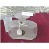 Image 2 : 3 Flowers Perfume Bottle