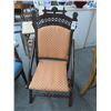 Image 1 : Carved Mission Style Padded Folding Chair