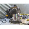 Image 3 : DeWalt DXV10SA Wet/Dry Vacuum w/ Attachments