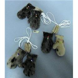 Lot of 3 Eskimo yo-yos by Maria Anaruk (2)